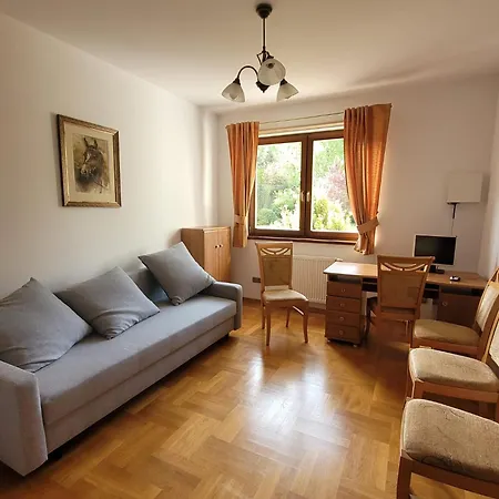 Bukowinka - Dom Pod Lasem Biale Bloto (Olesnica)